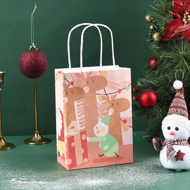 Sacs en papier de No&euml;l